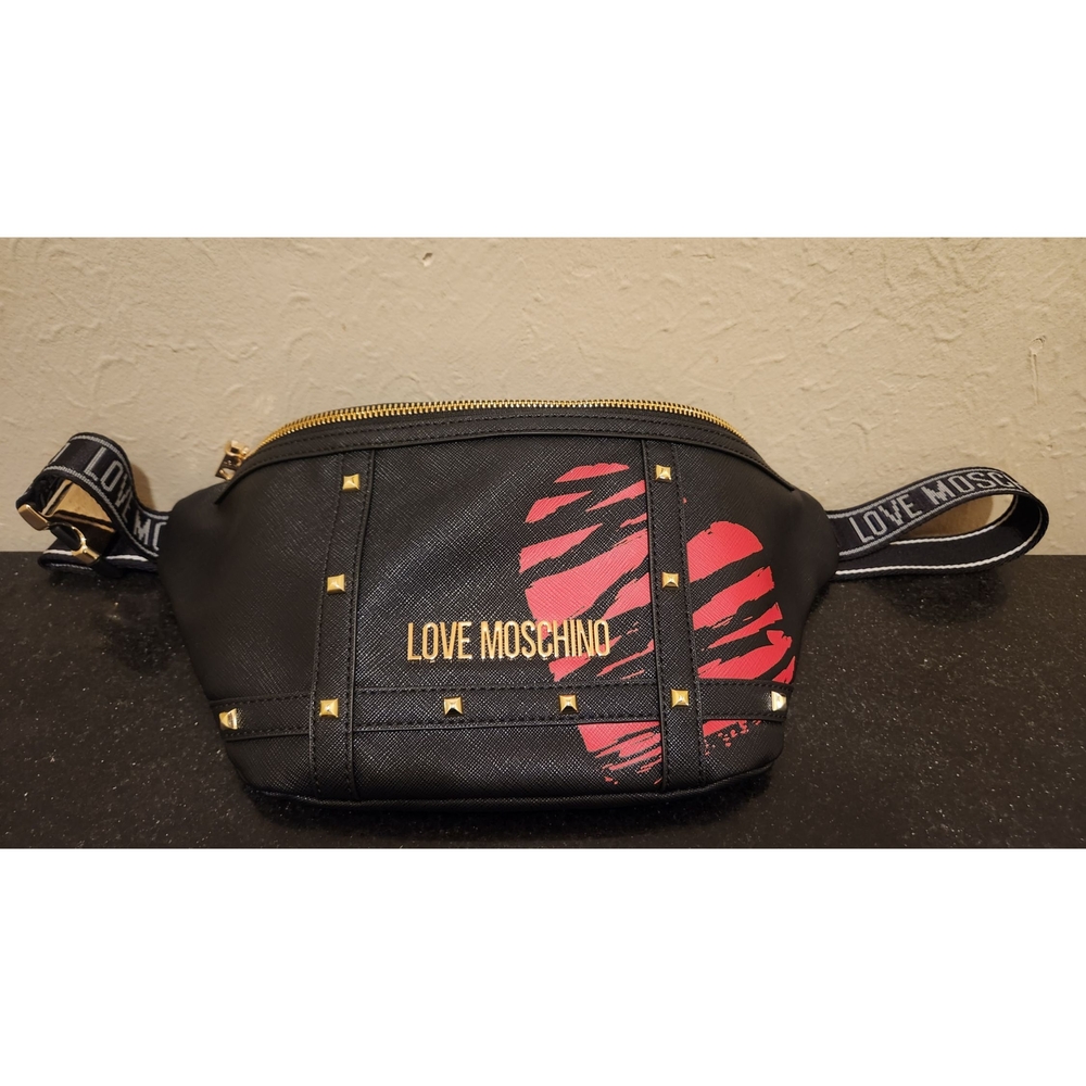 Elegant Black and Red Women's Bag